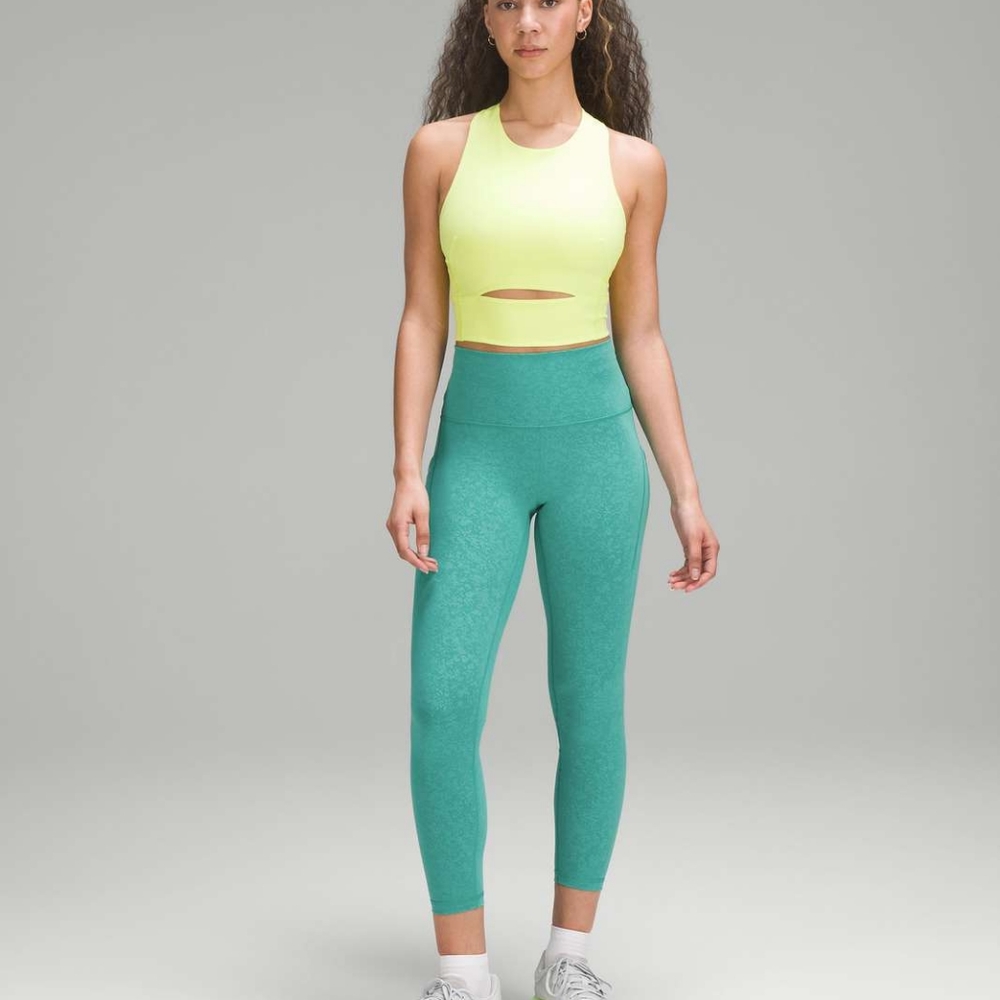 COPY - Lululemon wunder train with pockets sz6